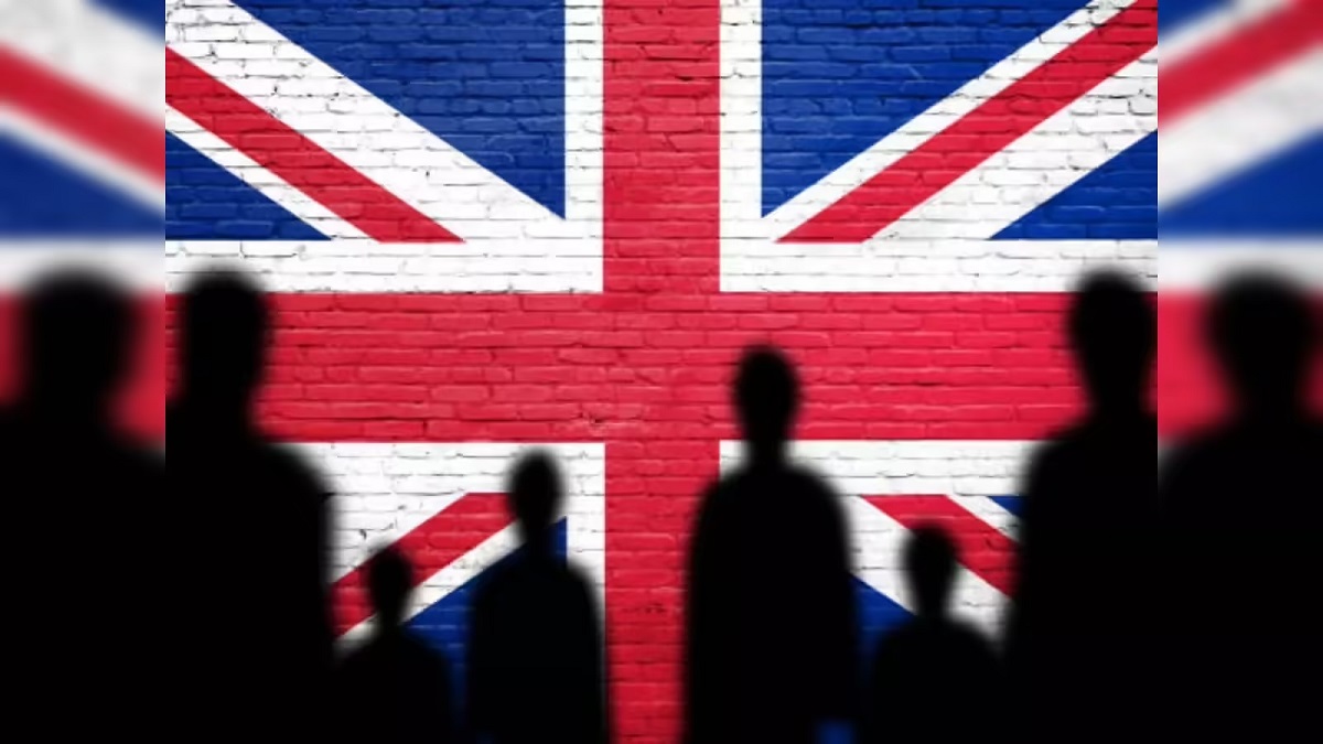 UK ''ਚ ਪੱਕੇ ਹੋਣਾ ਹੋਇਆ ਹੋਰ ਵੀ ਔਖਾ, ਹੁਣ ਕਰਨਾ ਪੈ ਸਕਦਾ ਹੈ 20 ਸਾਲ ਤੱਕ ਦਾ ਇੰਤਜ਼ਾਰ