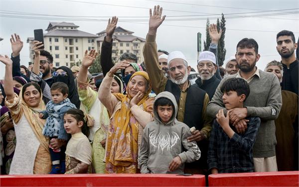 hajj yatra  pilgrims  jammu and kashmir  saudi arabia