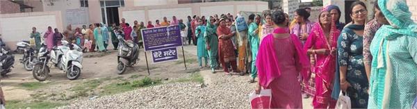 the government  s   door to door service   scheme has been a hit