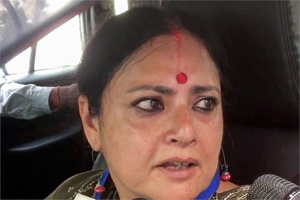 west bengal  assembly elections  agnimitra paul  car attack