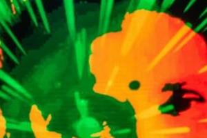 farhan akhtar pays special tribute to asha bhosle at college fest