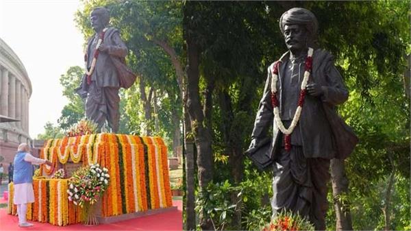 india  s divine guide  mahatma jyotirao phule