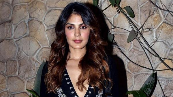court orders lifting of freeze on in rhea chakraborty  s bank accounts