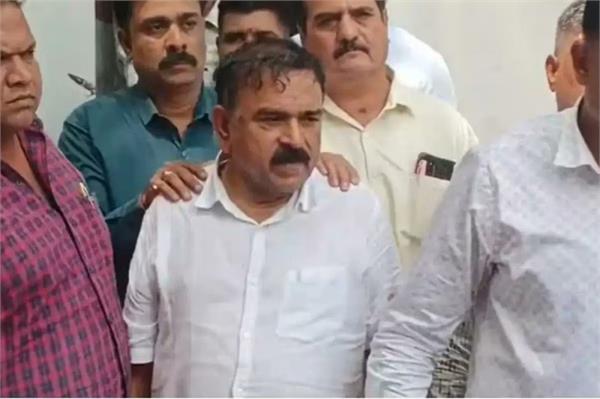 ashok kharat  women  complaint  video goes viral