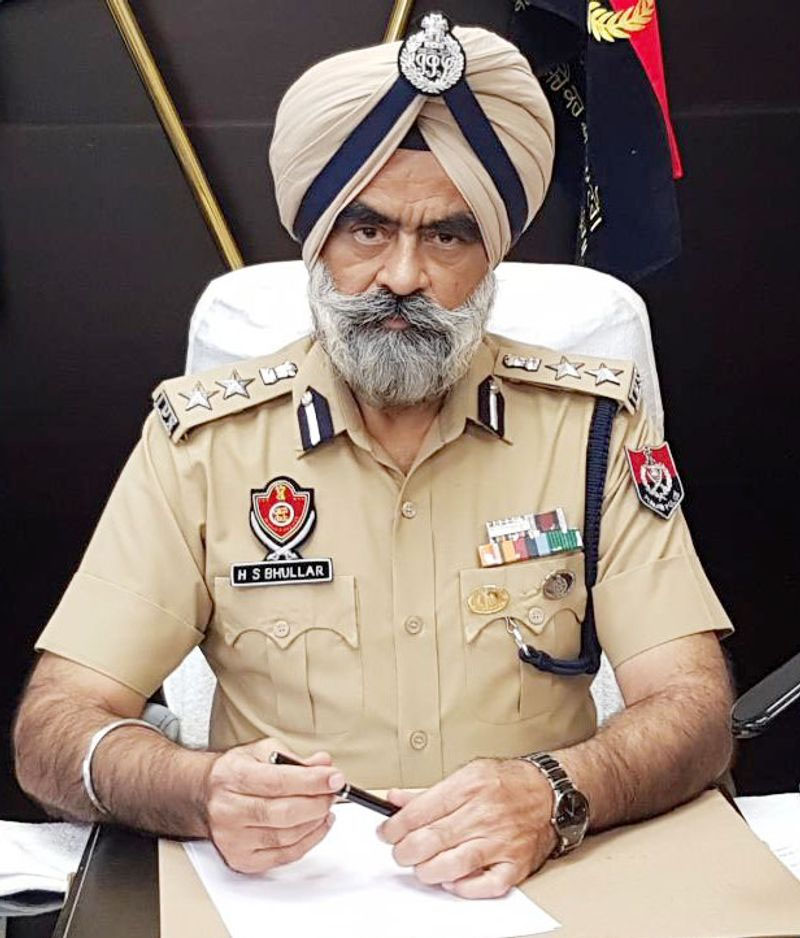 ਸਾਬਕਾ DIG ਹਰਚਰਨ ਸਿੰਘ ਭੁੱਲਰ ਨੂੰ ਸੁਪਰੀਮ ਕੋਰਟ ਤੋਂ ਝਟਕਾ, ਜ਼ਮਾਨਤ ਅਰਜ਼ੀ ਖਾਰਜ