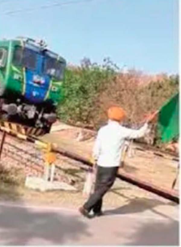 sarpanch is reaching railway gate every day and giving green signal to the train
