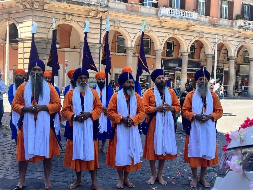 ਵੈਟੀਕਨ ਸਿਟੀ ਦੇ ਨੇੜੇ ਸਿੰਘਾਂ ਨੇ ਕੱਢਿਆ ਅਲੌਕਿਕ ਨਗਰ ਕੀਰਤਨ