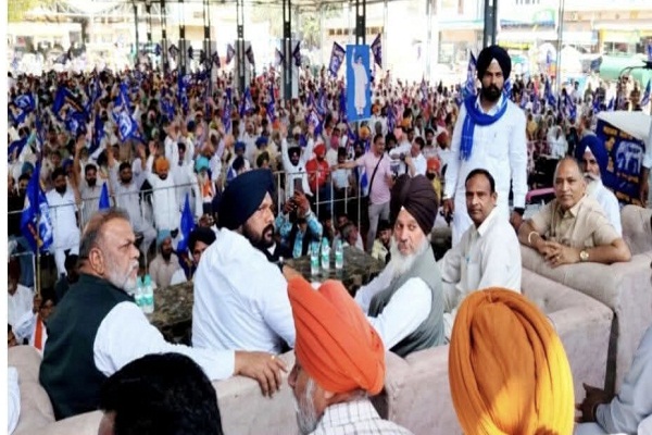 ਬਸਪਾ ਦਾ ‘ਮਿਸ਼ਨ ਮਾਲਵਾ’: ਬੁਢਲਾਡੇ ਦੀ ਵਿਸ਼ਾਲ ਰੈਲੀ ਰਾਹੀਂ 2027 ''ਚ ਸੱਤਾ ਪ੍ਰਾਪਤੀ ਦਾ ਹੋਕਾ