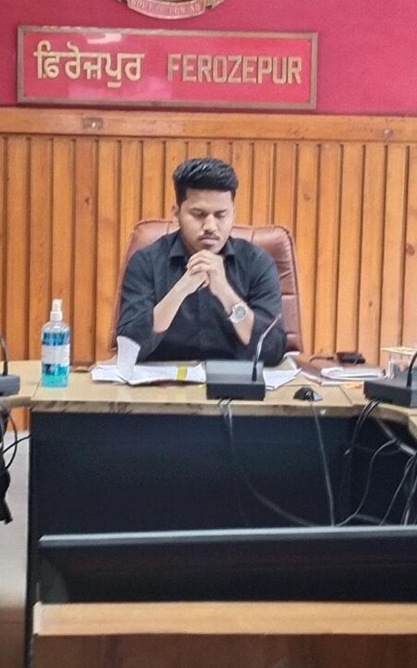 monitoring committee meets