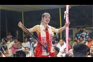 bus incident with artists