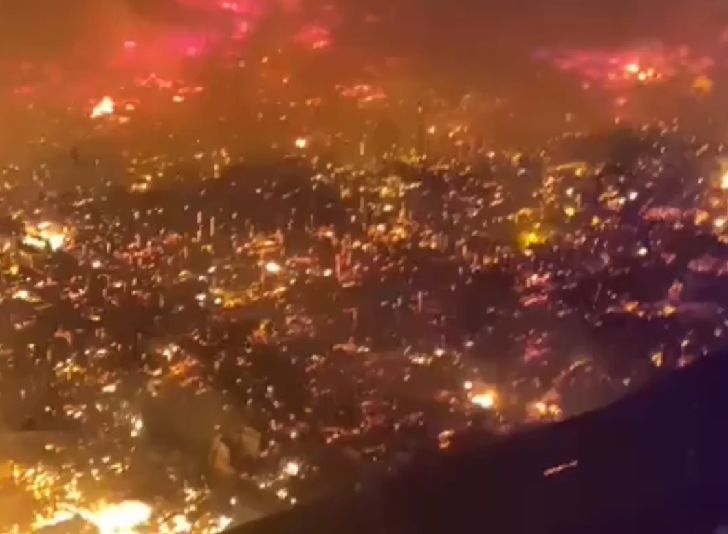 ਭਿਆਨਕ ਅੱਗ ਦਾ ਤਾਂਡਵ! ਸੈਂਡਾਕਨ ''ਚ 1000 ਘਰ ਸੜ ਕੇ ਸੁਆਹ, 9000 ਤੋਂ ਵੱਧ ਲੋਕ ਹੋਏ ਬੇਘਰ