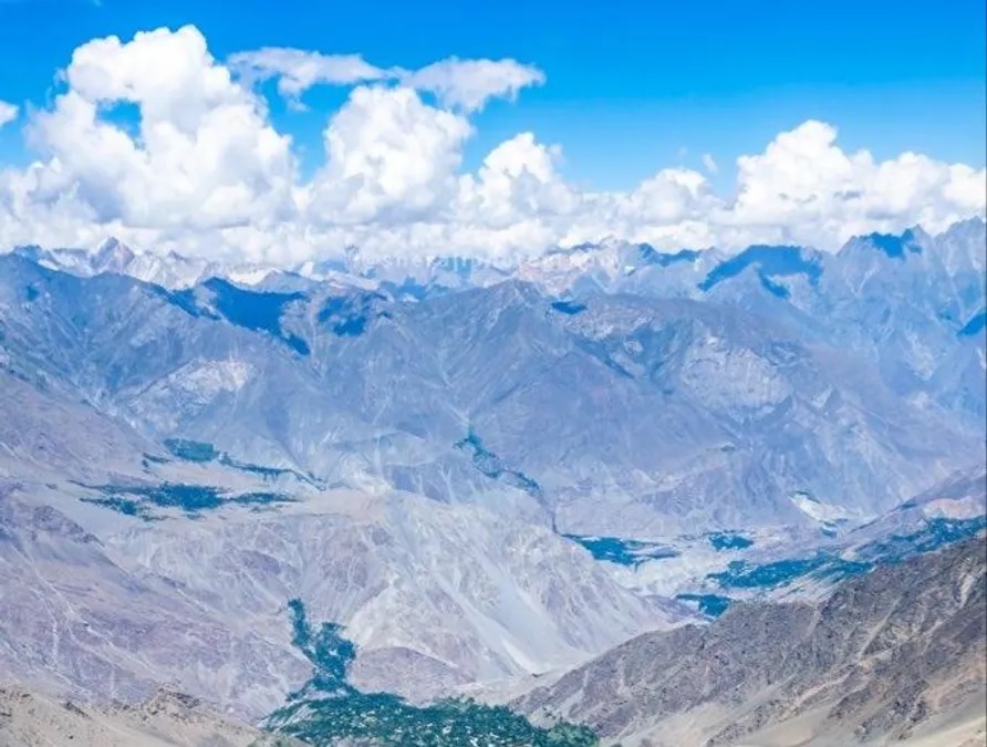 ਹਿੰਦੂ ਕੁਸ਼ ਹਿਮਾਲਿਆ ਖੇਤਰ ''ਚ ਬਰਫ਼ਬਾਰੀ ਲਗਾਤਾਰ ਚੌਥੇ ਸਾਲ ਹੇਠਲੇ ਪੱਧਰ ''ਤੇ