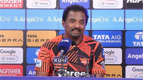 spinners are not trying to turn the ball in ipl  muttiah muralitharan