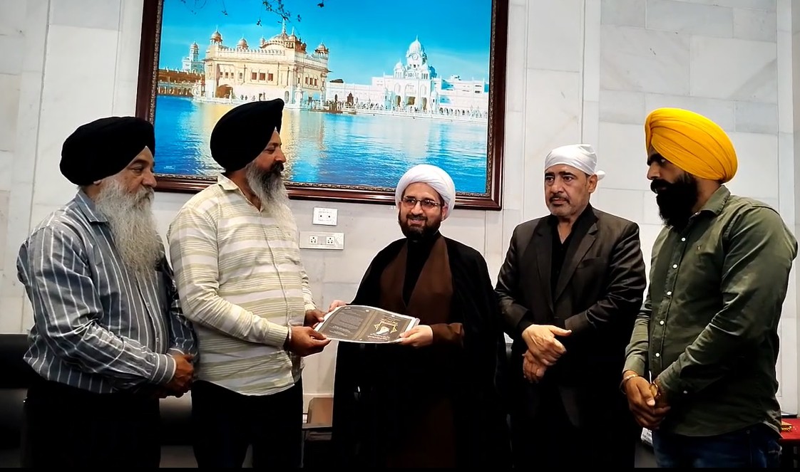 ਅੰਮ੍ਰਿਤਸਰ ਪਹੁੰਚਿਆ ਇਰਾਨੀ ਵਫ਼ਦ, SGPC ਅਧਿਕਾਰੀਆਂ ਨਾਲ ਕੀਤੀ ਮੁਲਾਕਾਤ