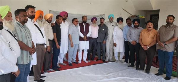 protest in mahal kalan