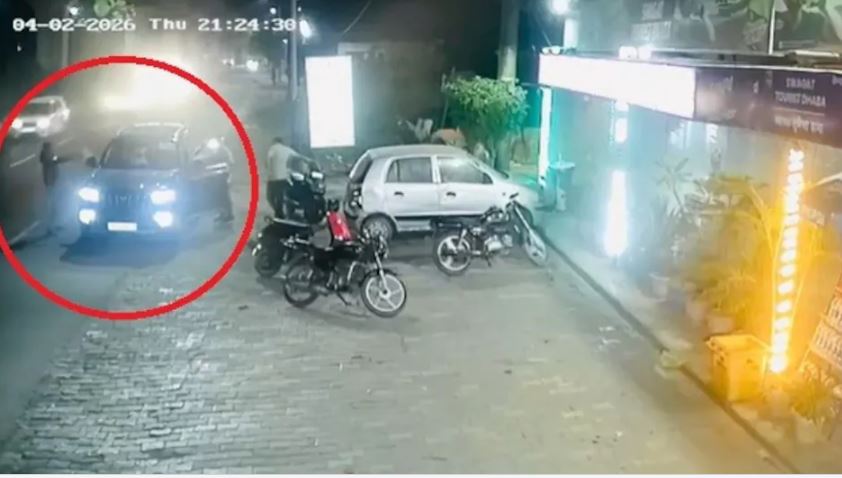 4 ਗੋਲੀਆਂ ਲੱਗਣ ਦੇ ਬਾਵਜੂਦ ਬੰਦਾ 35 KM ਕਾਰ ਚਲਾ ਕੇ ਪੁੱਜਾ ਹਸਪਤਾਲ, ਡਾਕਟਰ ਵੀ ਰਹਿ ਗਏ ਹੈਰਾਨ