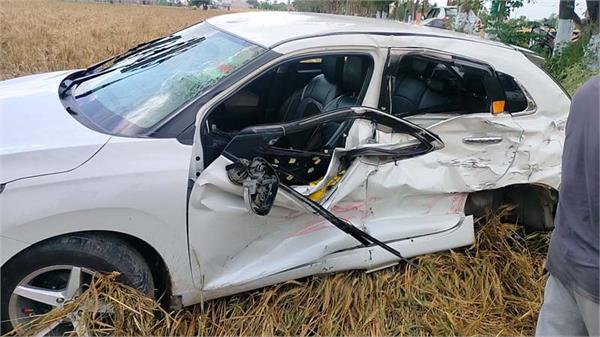 road accident in goraya  violent collision between car and truck