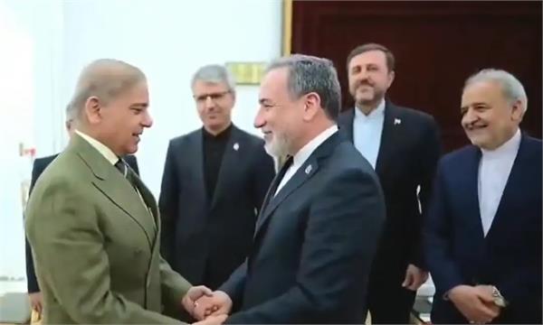araghchi met with pakistan  s prime minister shehbaz sharif