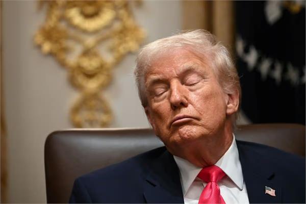 white house denies trump hospital rumours