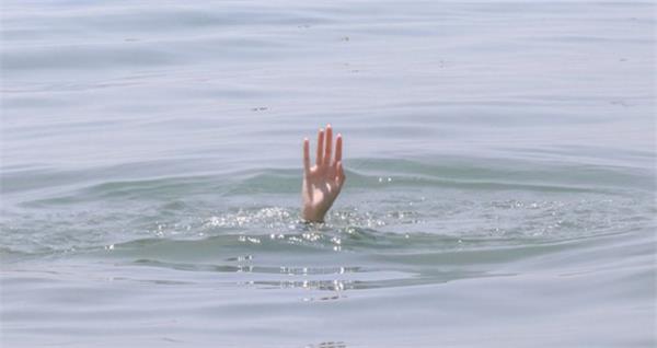 indian man dies after drowning in water