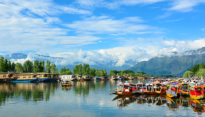 ਜੰਮੂ-ਕਸ਼ਮੀਰ ''ਚ ਵੱਡਾ ਸੰਕਟ: 697 ''ਚੋਂ 315 ਝੀਲਾਂ ਹੋਈਆਂ ਗਾਇਬ, CAG ਦੀ ਰਿਪੋਰਟ ''ਚ ਖੁਲਾਸਾ