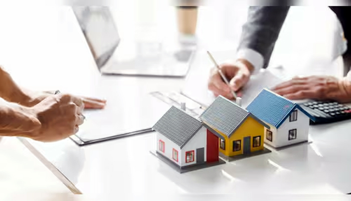 ਰਾਤੋਂ ਰਾਤ ਮਹਿੰਗੀ ਹੋਈ ਪ੍ਰਾਪਰਟੀ! ਸਰਕਾਰ ਨੇ ਵਧਾਏ ਸਰਕਲ ਰੇਟ