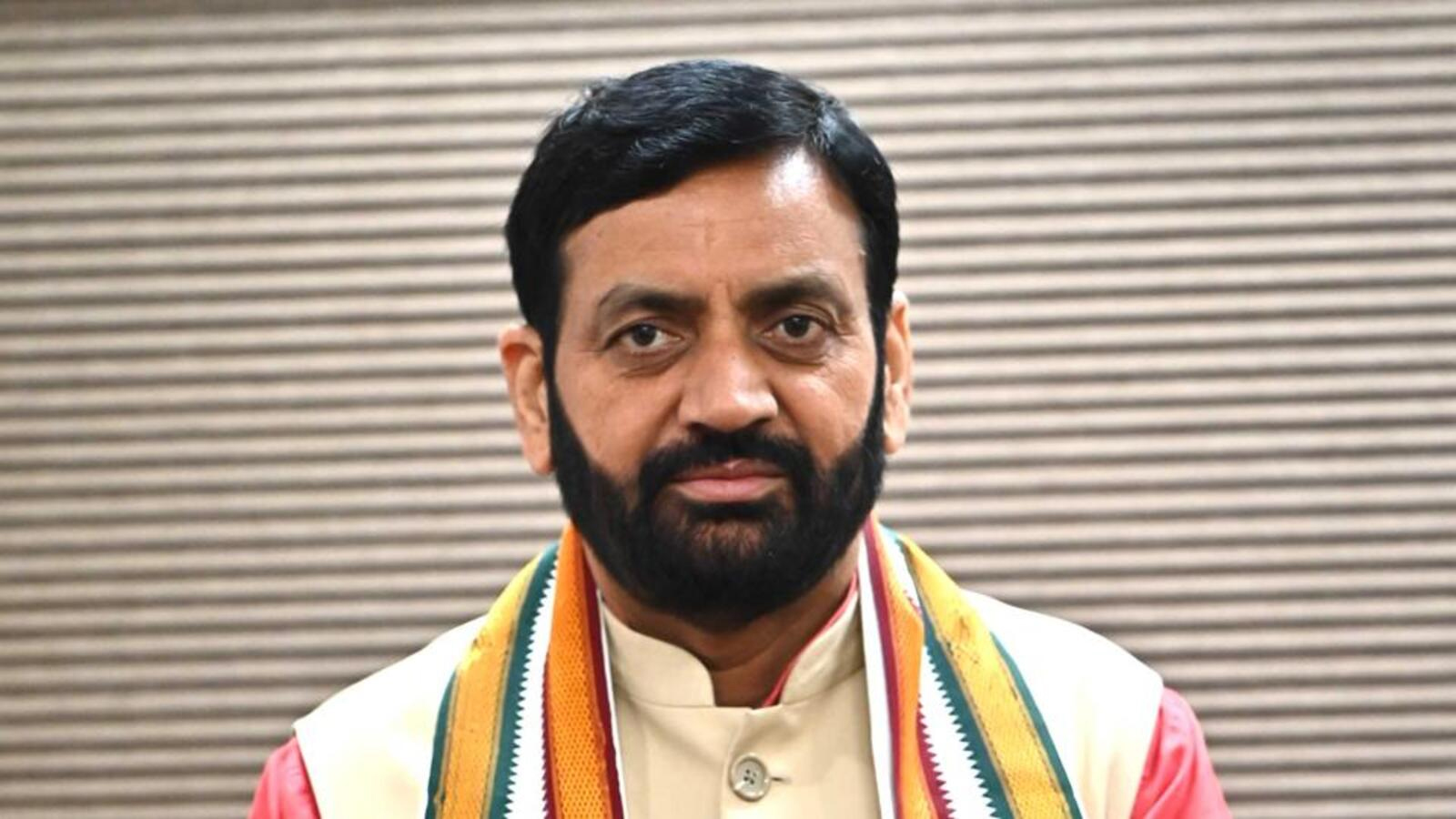 ਐਕਸ਼ਨ ਮੋਡ ''ਚ CM ਸੈਣੀ, ਗੁਰੂਗ੍ਰਾਮ ਦੀਆਂ ਸੜਕਾਂ ਦਾ ਲਿਆ ਜਾਇਜ਼ਾ, ਅਧਿਕਾਰੀਆਂ ਨੂੰ ਦਿੱਤੇ ਸਖ਼ਤ ਨਿਰਦੇਸ਼