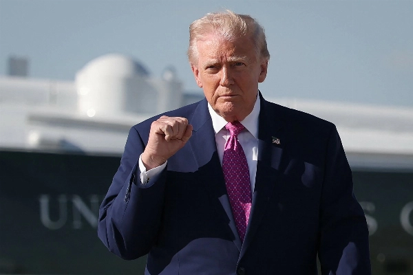 ਅਗਲੇ 2 ਦਿਨਾਂ  ''ਚ ਫਿਰ ਹੋ ਸਕਦੀ ਹੈ ਅਮਰੀਕਾ-ਈਰਾਨ ਵਿਚਾਲੇ ਸ਼ਾਂਤੀ ਵਾਰਤਾ, ਟਰੰਪ ਨੇ ਦਿੱਤੇ ਸੰਕੇਤ