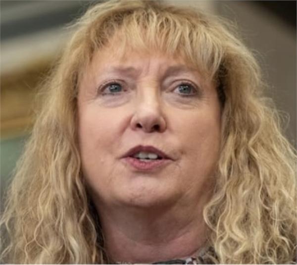 conservative mp marilyn gladu joins liberal party