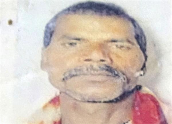 poor laborer dies in road accident