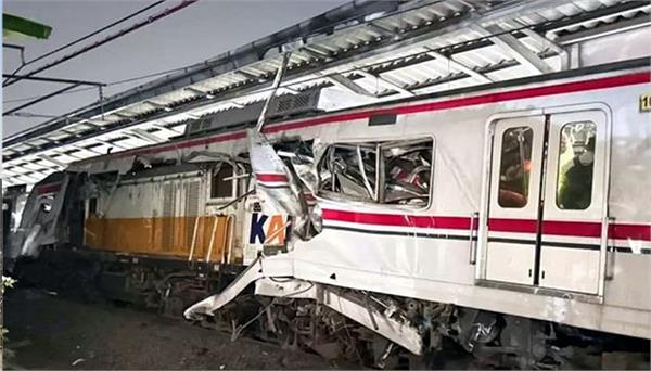 two trains collide in indonesia