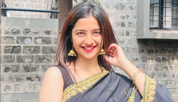 ਬਿਨਾਂ ਡਿਗਰੀ ਦੇ 19 ਸਾਲਾ ਕੁੜੀ ਨੂੰ BMW ਨੇ ਦਿੱਤੀ ਨੌਕਰੀ, ਜਾਣੋ ਇਸ ਪਿੱਛੇ ਦੀ ਹੈਰਾਨੀਜਨਕ ਵਜ੍ਹਾ