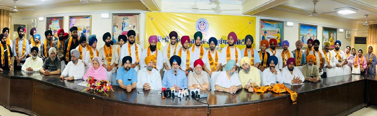 ਪਰਵਿੰਦਰ ਸਿੰਘ ਲੱਕੀ ਦੀ ਪ੍ਰੇਰਨਾ ਸਦਕਾ ਸੈਂਕੜੇ ਨੌਜਵਾਨ ਕਾਲਕਾ ਤੇ ਕਾਹਲੋਂ ਦੀ ਹਾਜ਼ਰੀ ’ਚ ਸ਼੍ਰੋਮਣੀ ਅਕਾਲੀ ਦਲ ਦਿੱਲੀ ਸਟੇਟ ''ਚ ਸ਼ਾਮਲ