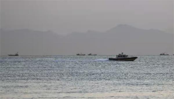 12 chinese warships  5 warships spotted around taiwan