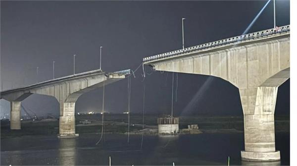 vikramshila bridge built on ganga river in bihar collapses