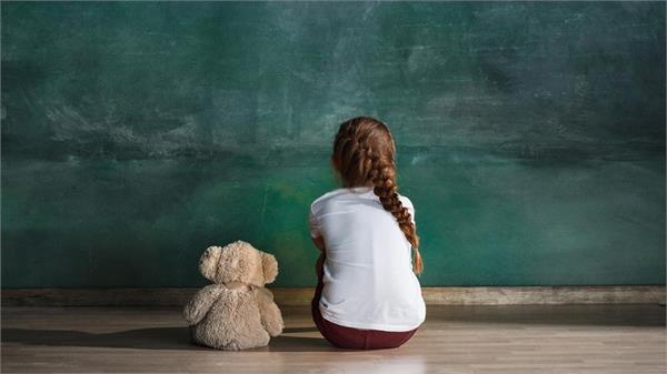 it can be difficult to scold children daily 