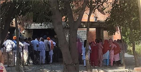 huge enthusiasm of voters in majitha municipal council elections
