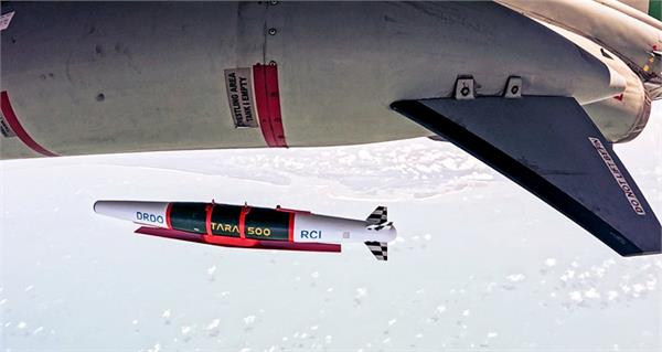india  glide weapon  successful test  drdo