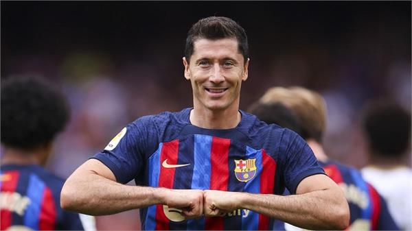 barcelona close in on la liga title after beating osasuna
