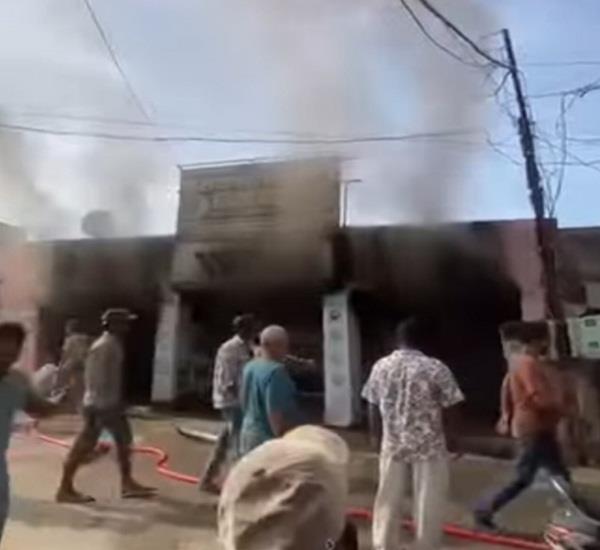 loss of lakhs in fire incident due to short circuit