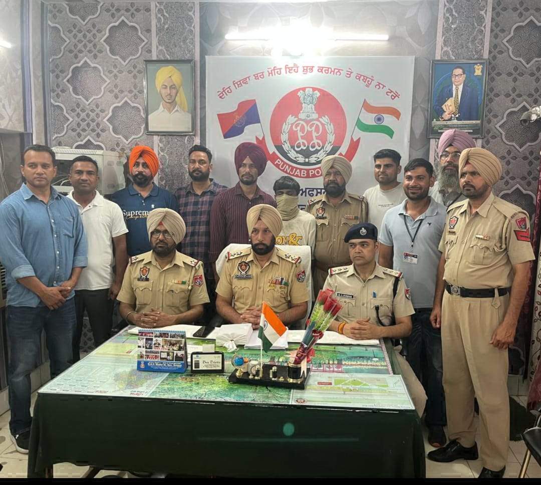 ਟ੍ਰੇਨਾਂ ’ਚ ਚੜ੍ਹ ਕੇ ਔਰਤ ਯਾਤਰੀ ਦਾ ਪਰਸ ਚੋਰੀ ਕਰਨ ਵਾਲੇ 3 ਮੁਲਜ਼ਮ ਗ੍ਰਿਫ਼ਤਾਰ, 15 ਲੱਖ ਦੇ ਸੋਨੇ ਦੇ ਗਹਿਣੇ ਬਰਾਮਦ
