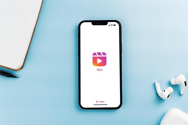 likes and views not coming to instagram reels