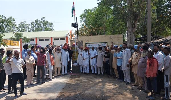 labour day in mahal kalan