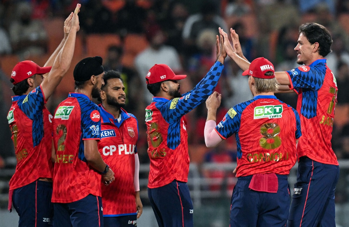 ਪੰਜਾਬ ਲਈ IPL ਟਰਾਫ਼ੀ ਦੀਆਂ ਉਮੀਦਾਂ ਕਾਇਮ! ਬਦਲ ਗਏ Playoff ਦੇ ਸਮੀਕਰਨ