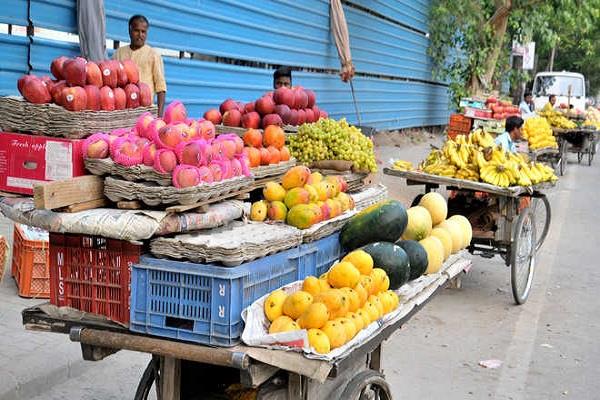 do not eat cut fruits advisory issued for people