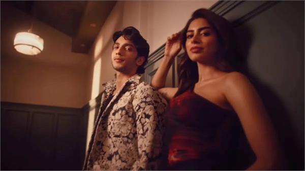 bollywood  s cutest couple breaks up