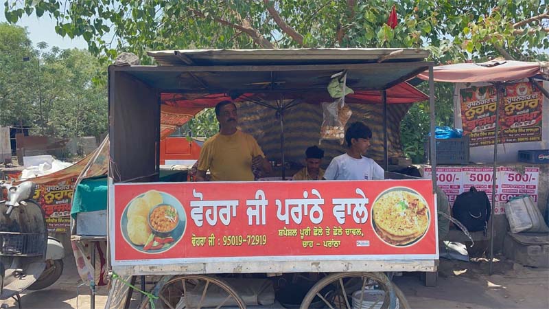 Paytm ਦਾ ਕਿਉ. ਆਰ. ਸਕੈਨਰ ਬਦਲ ਕੇ ਚਾਹ ਵਾਲੇ ਨਾਲ ਹੋਈ ਠੱਗੀ