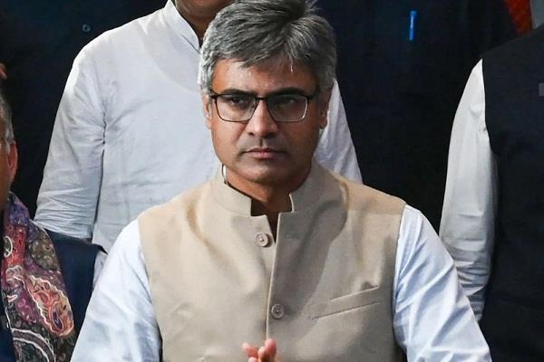 rajya sabha member sandeep pathak reaches highcourt