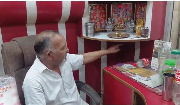 anand sweet shop targeted by thieves in jalandhar