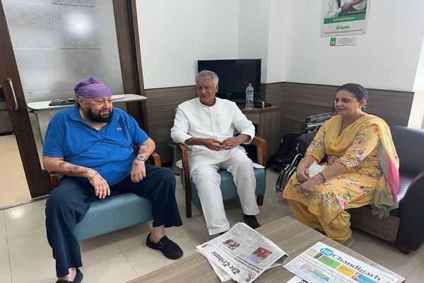 sunil jakhar meets captain amarinder singh
